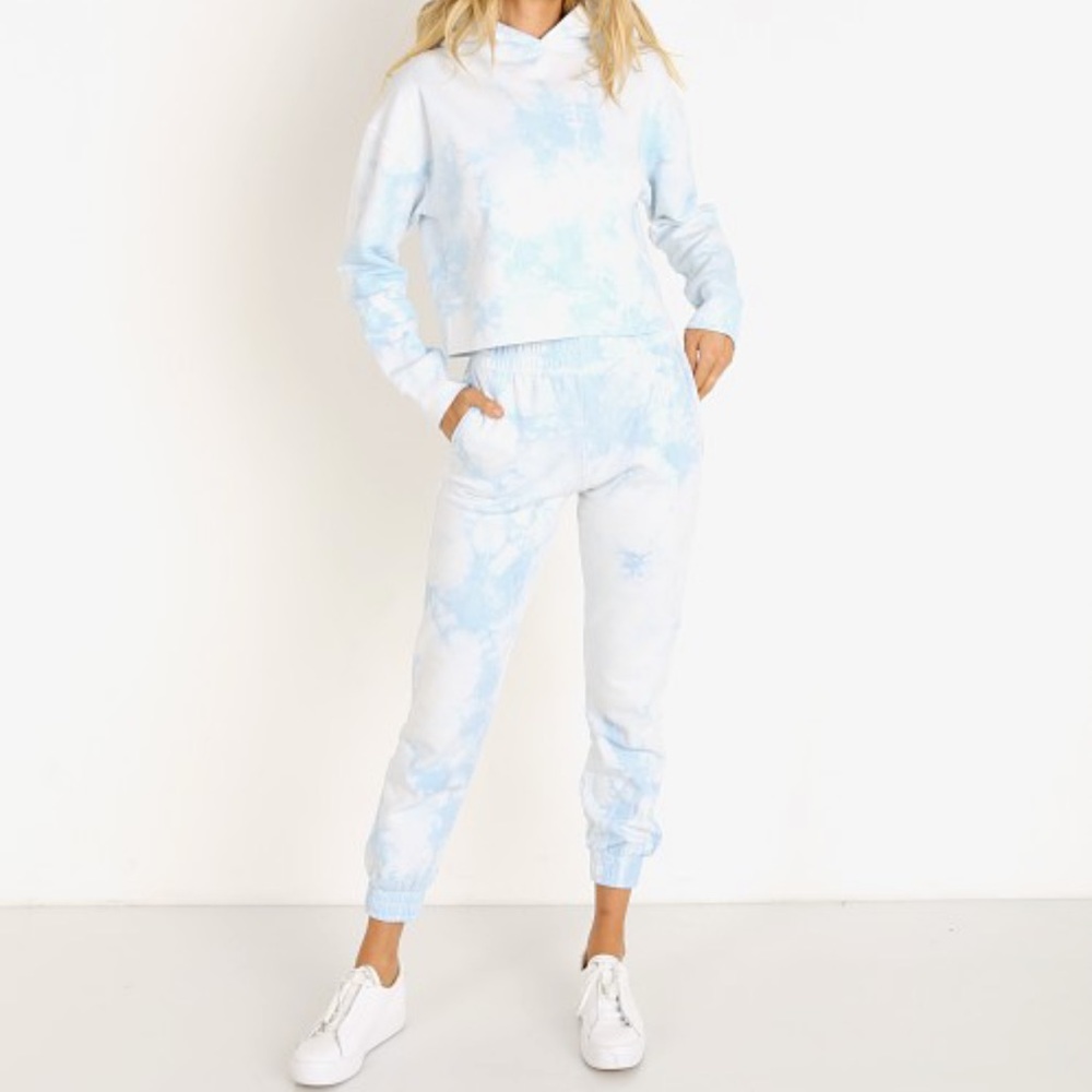 Frankies Bikinis Aiden Sweatpants & Sweatshirt